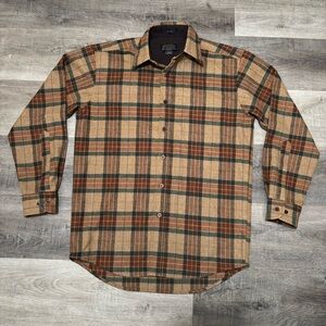 Pendleton woolen mills lodge Plaid Men's Shirt in Brown and Green long sleeves S